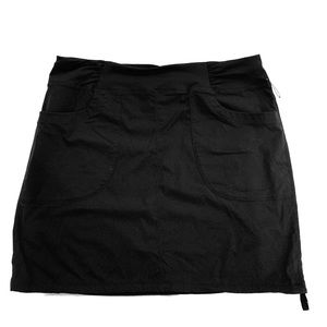 MOUNTAIN HARDWARE black skirt Sz XL❤️